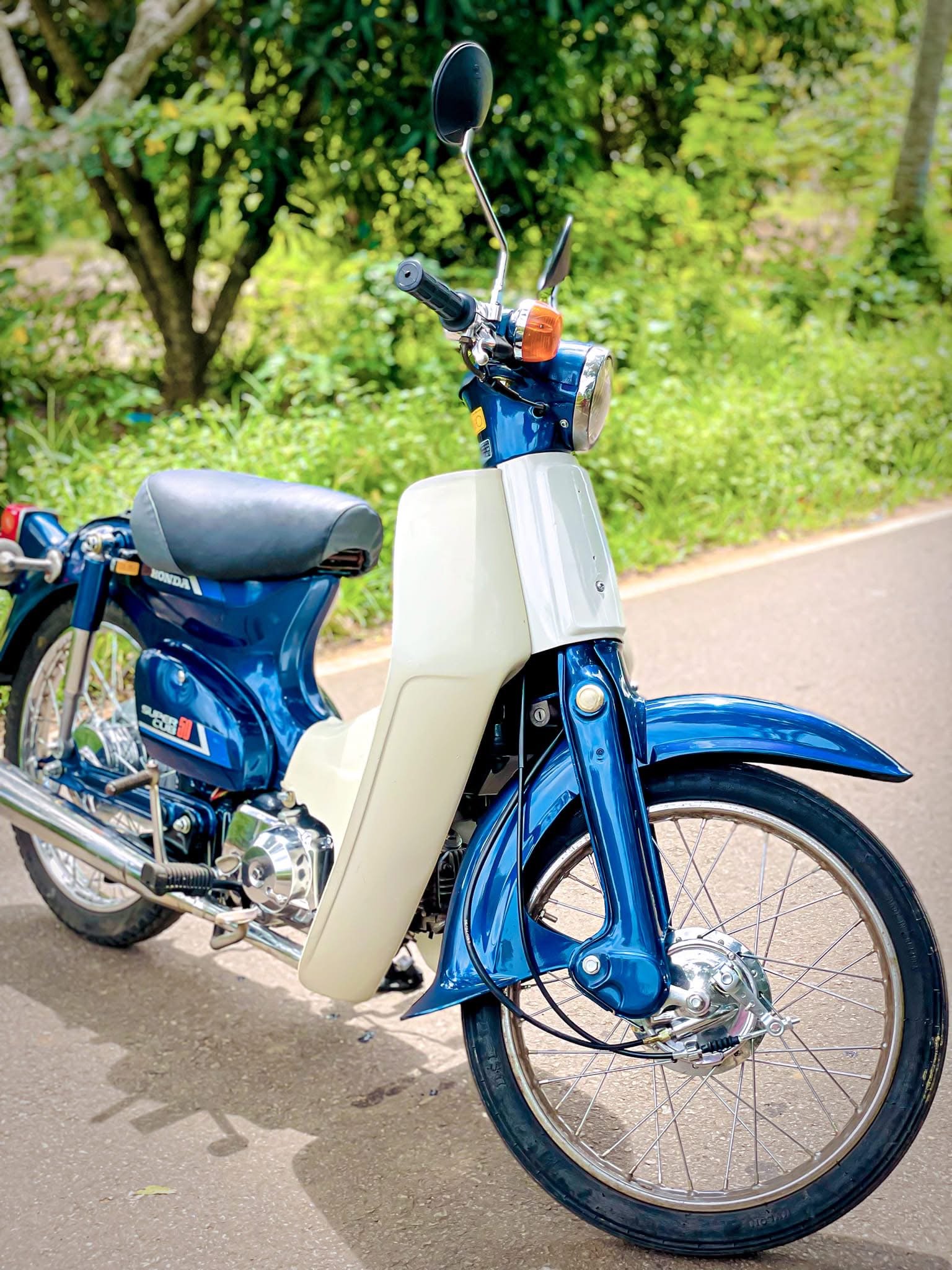 Restored blue Honda Super Cub